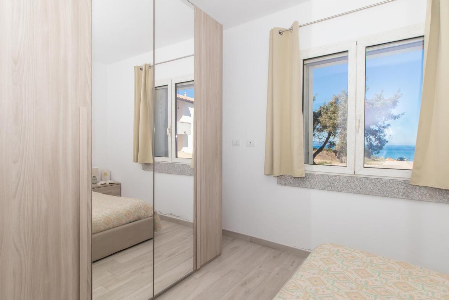 Sardegna Isola Rossa Casa Mirta Vista Mare E Wifi Lägenhet Exteriör bild
